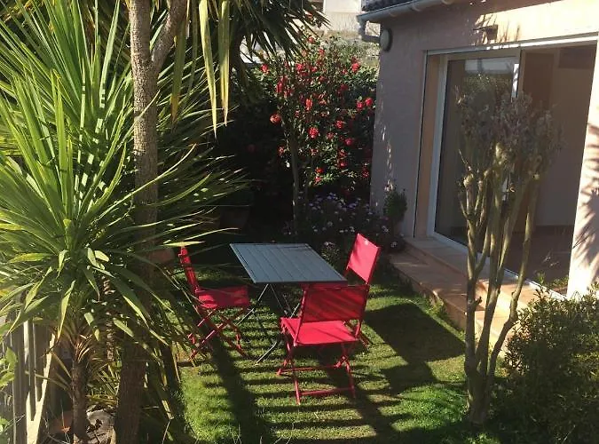 Lejlighed Avec Piscine . Afa