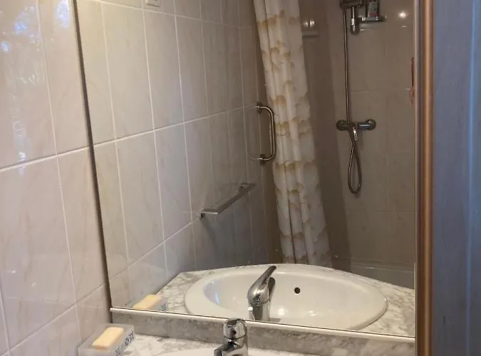 Apartman Avec Piscine . *